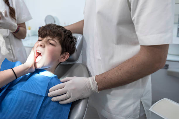 Best Emergency Dentist for Knocked-Out Tooth in Spearman, TX